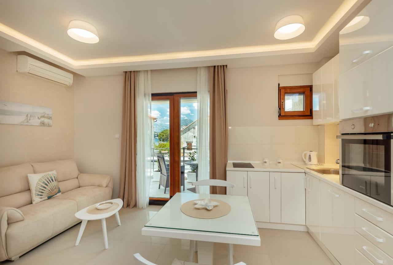 Apartments Dabinovic Kotor Exterior photo
